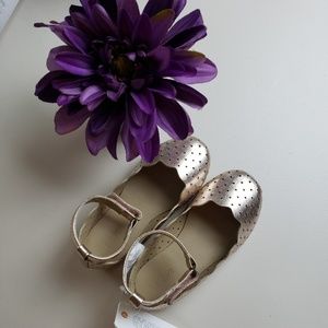 GYMBOREE  beautiful ankle shoes!